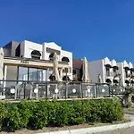 Small Beach Hotel