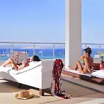 Noa Javelin Beach Club