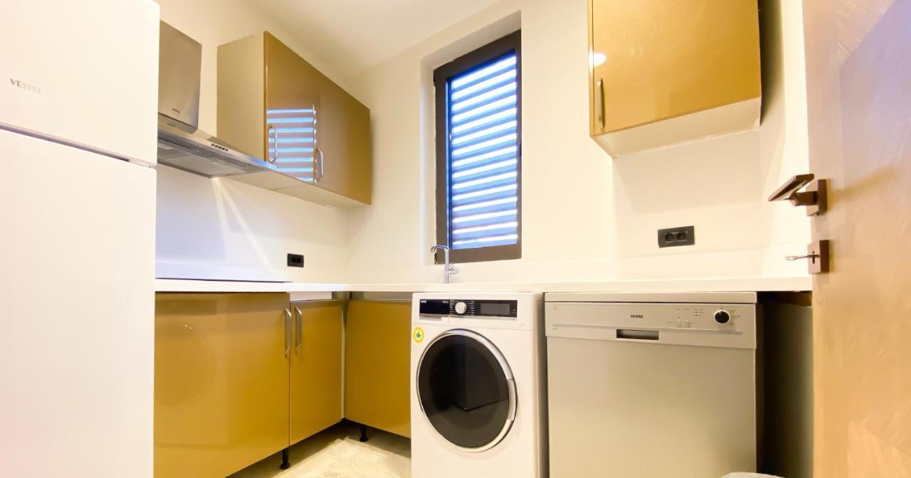 Villa Les Sables Suits