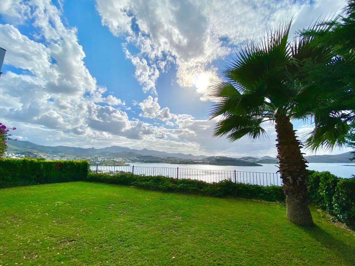 Apartment Breathtaking Sea View With A Peaceful Garden *
