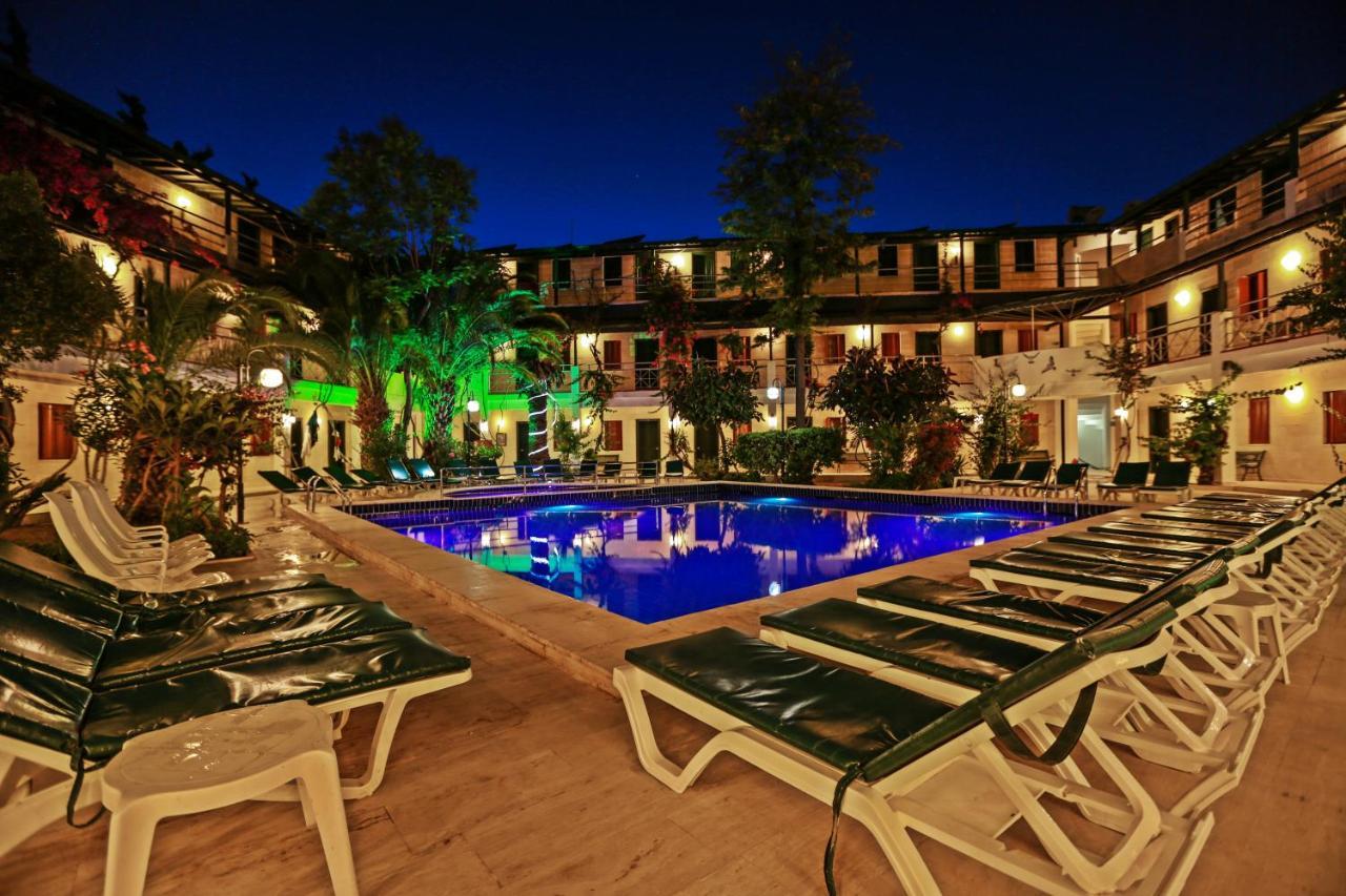 Bleu Nuit Hotel 4*