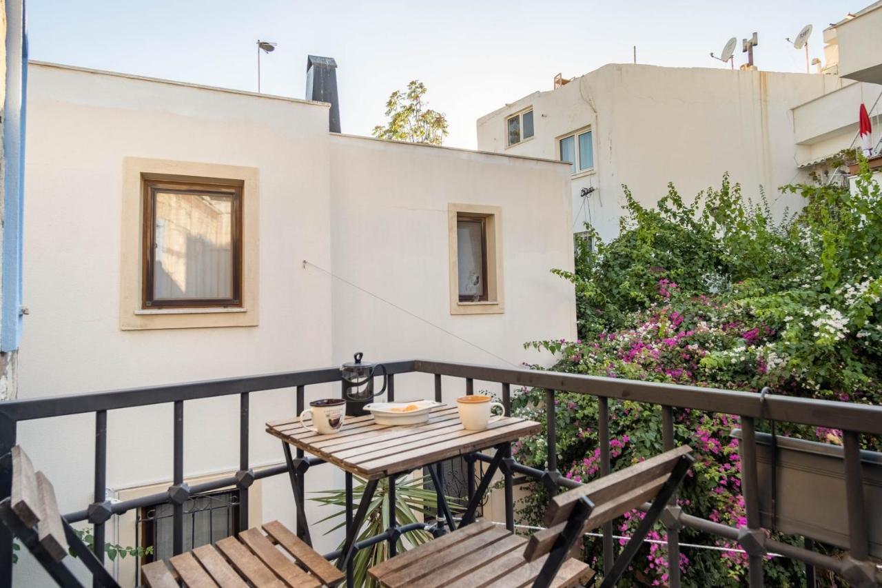 Stone House, 2br, Cozy, Spacy, Terrace, Fast Wifi, Parking Pousada
