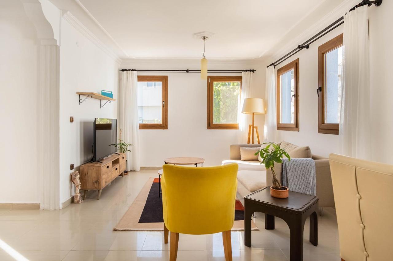 Stone House, 2br, Cozy, Spacy, Terrace, Fast Wifi, Parking Pousada *