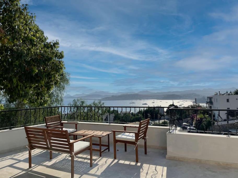 Villa Private 5-bedroom With Pool And Sea View In
