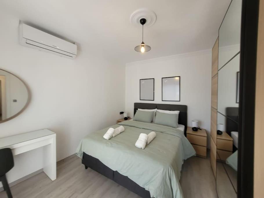 Brand New 2 Bedroom Modern Flat In Center 2 *