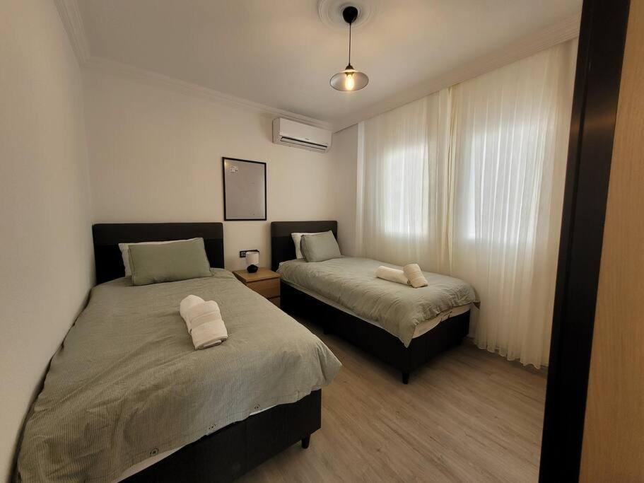 Bodrum Center 2 Bedroom Calm Modern Upstairs Flat - Yeni Duenya Bodrum