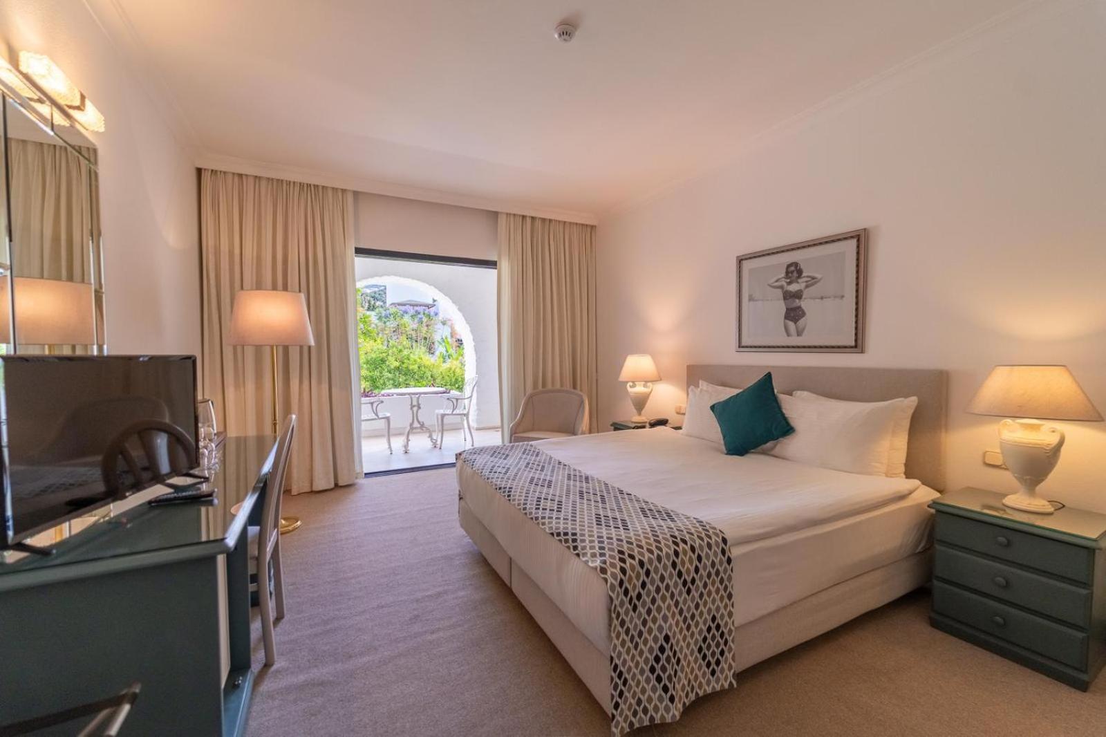 Karia Princess Otel 4*