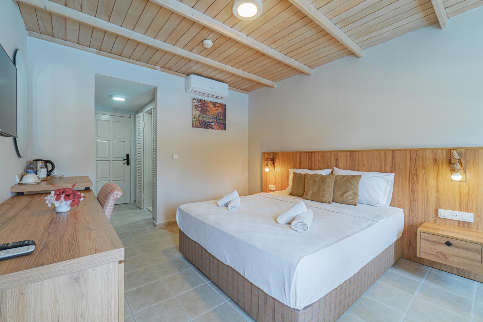 Hotel Alexander The Great & 3*