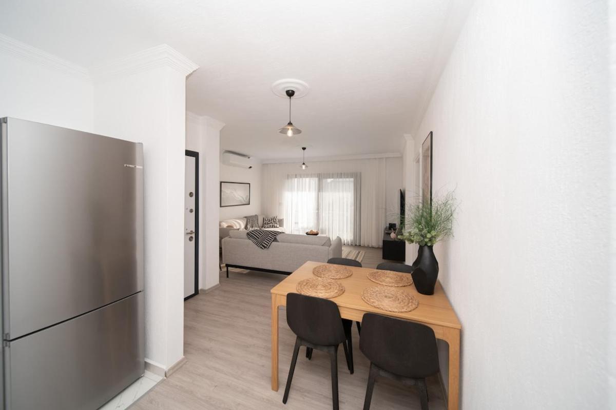 Apartment Bodrum Center 2 Bedroom Calm Modern Upstairs Flat - Yeni Duenya Bodrum