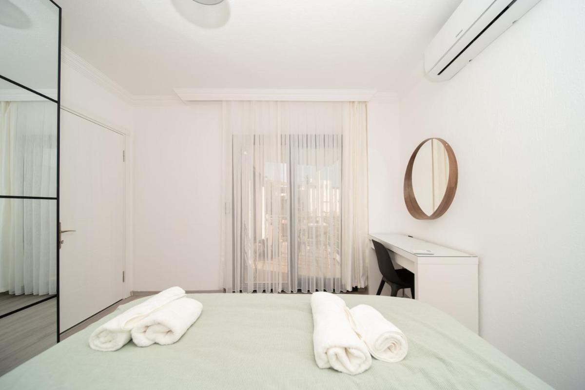 Apartment Bodrum Center 2 Bedroom Calm Modern Upstairs Flat - Yeni Duenya Bodrum *