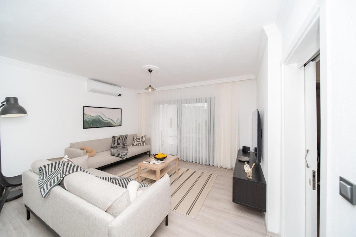 Apartment Bodrum Center 2 Bedroom Calm Modern Upstairs Flat - Yeni Duenya Bodrum