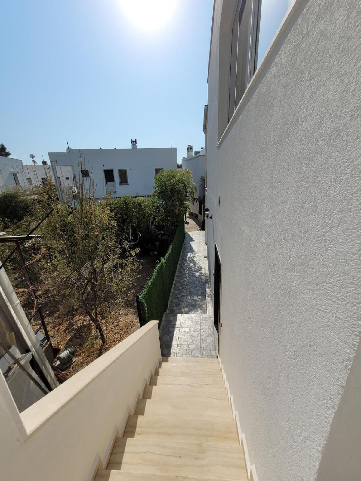 Bodrum Center 2 Bedroom Calm Modern Upstairs Flat - Yeni Duenya Bodrum Apartment Bodrum