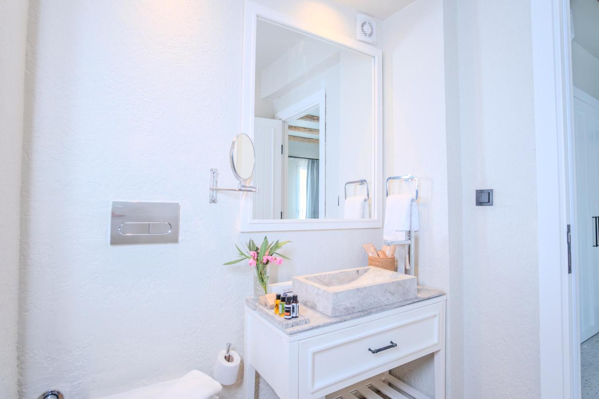 Inone Bitez Otel