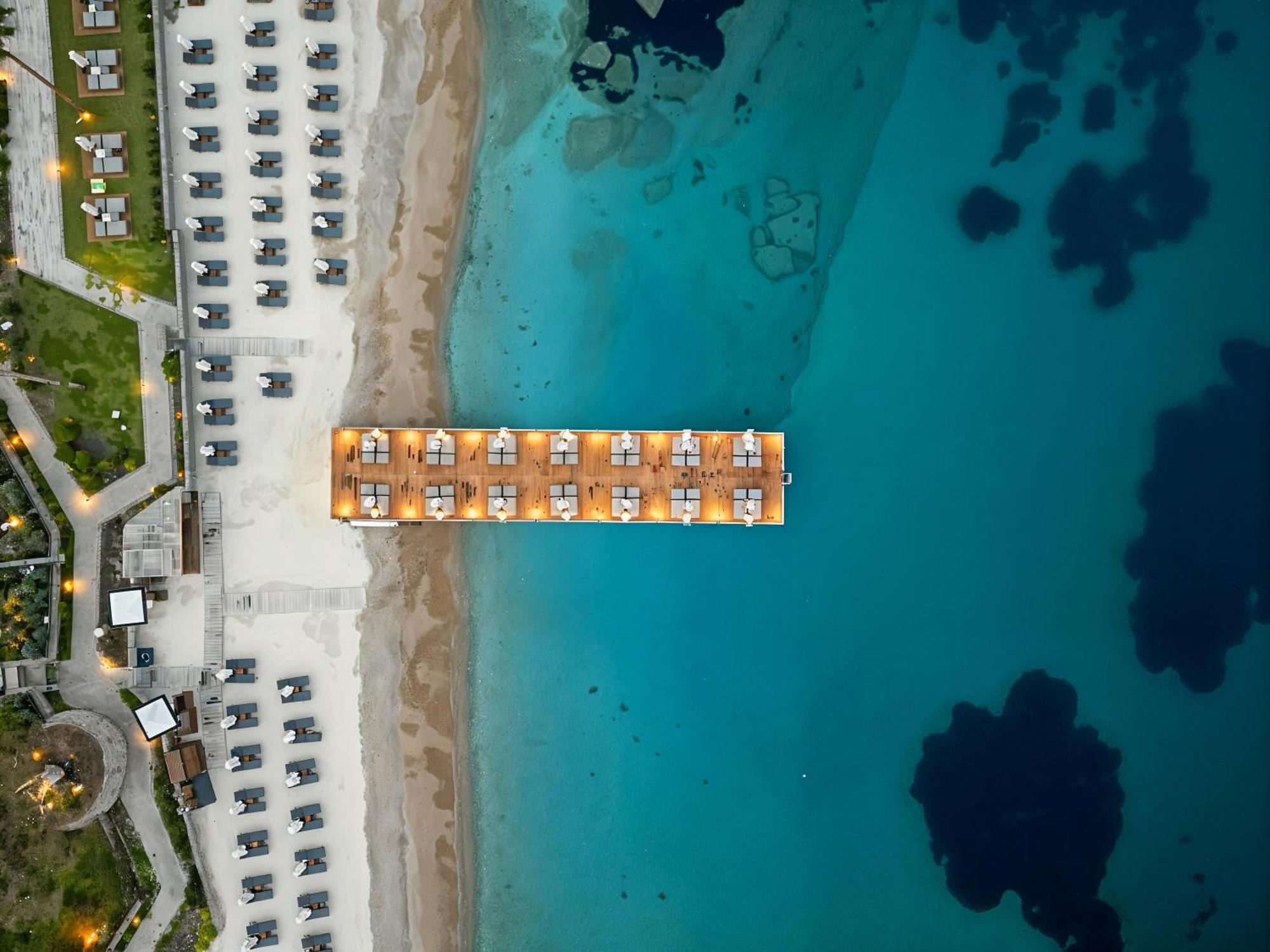 1-Bedroom Seafront Flat With Hotel Amenities Apartment Bodrum