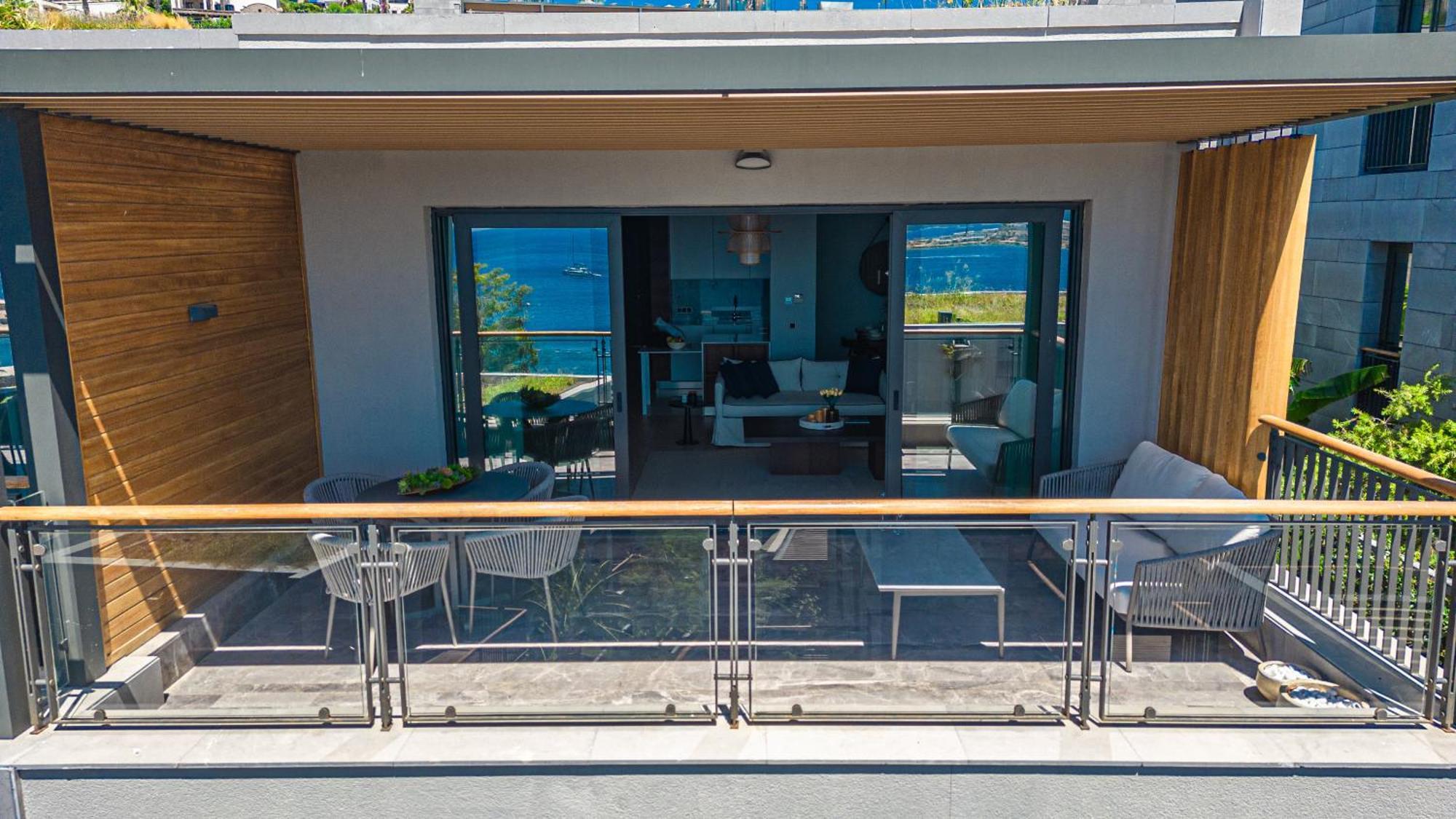 1-Bedroom Seafront Flat With Hotel Amenities * Bodrum