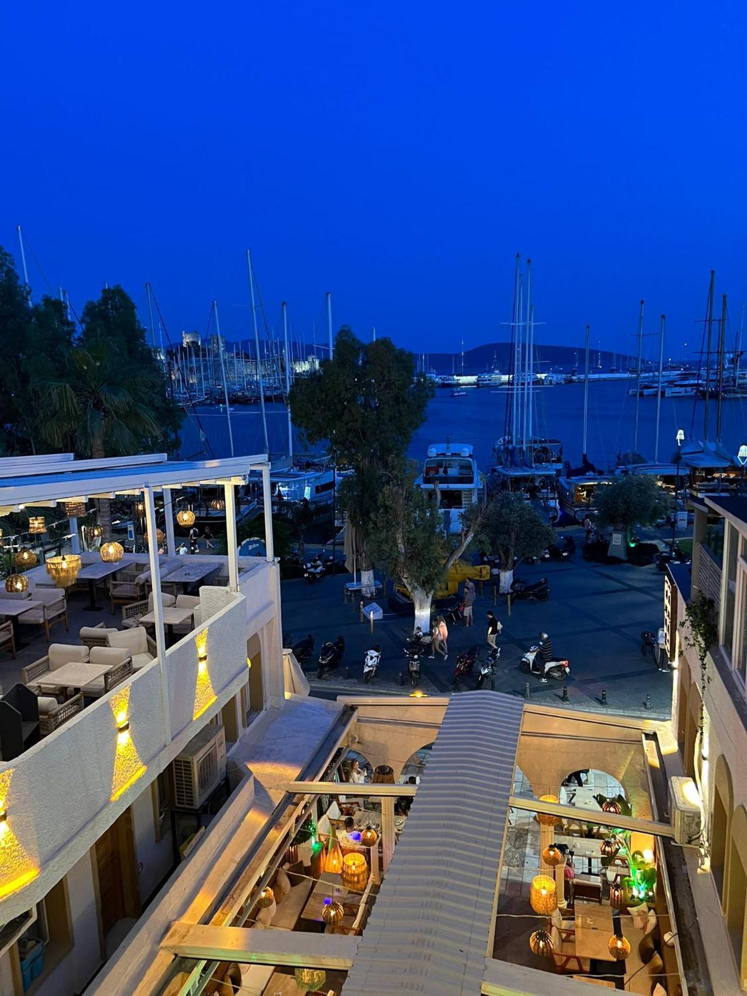 Tosunpasa Hookah Lounge Kafe Restroran Ve Turizm Otelcilik Bed & Breakfast