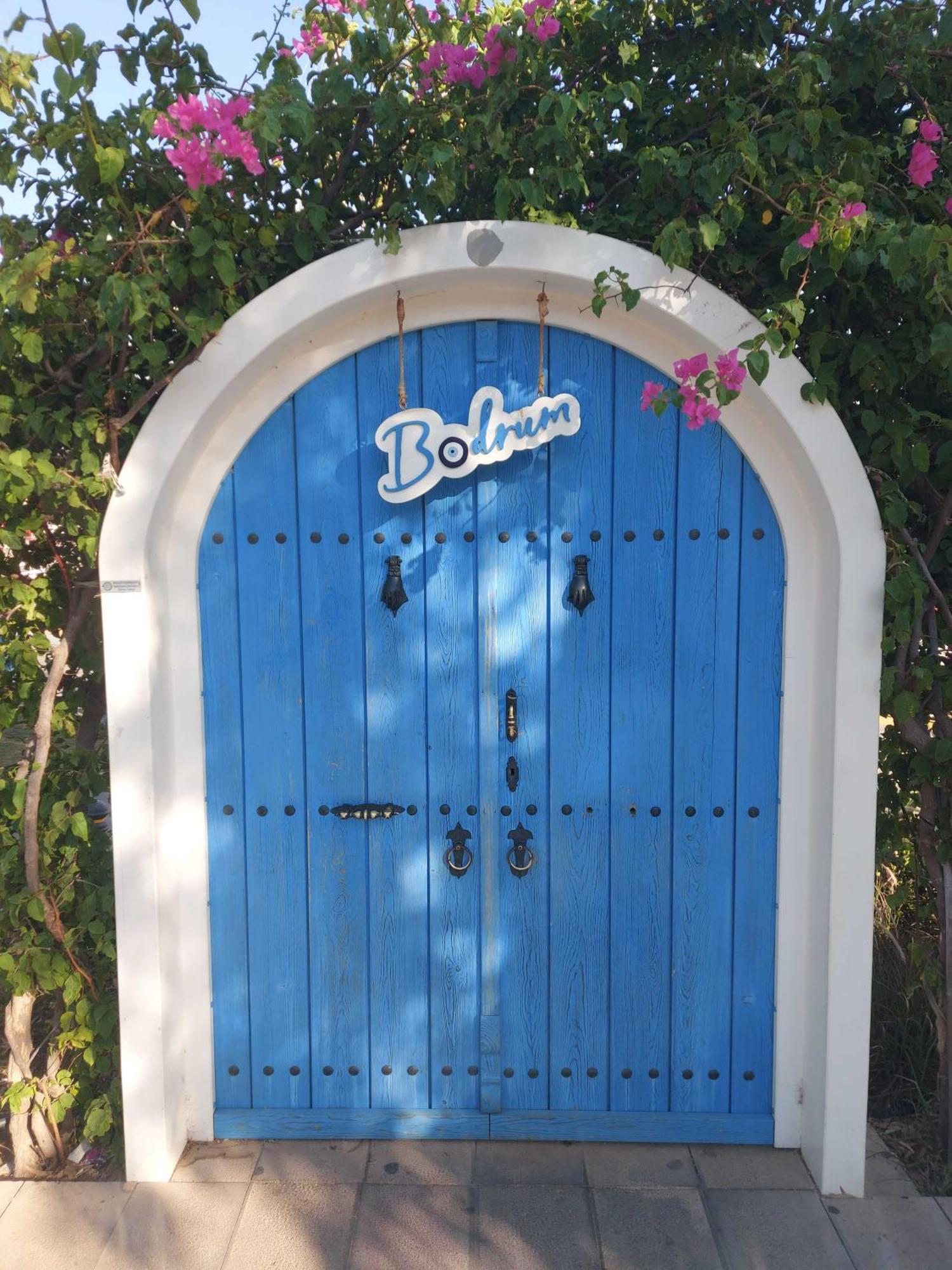 Tosunpasa Hookah Lounge Kafe Restroran Ve Turizm Otelcilik Bodrum