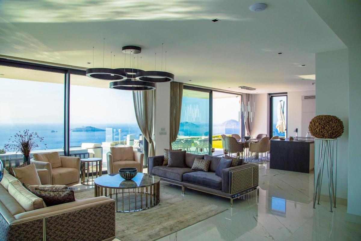 Villa Luxury In With Breathtaking Views