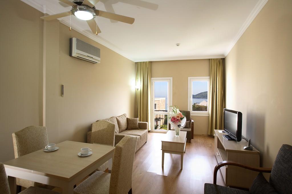 Hotel Gundem 4*