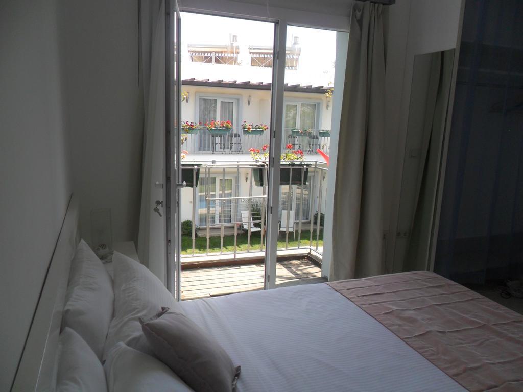 Hotel Satsuma Suites 3*