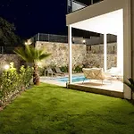 Villa Al Mare 2; Koyunbaba\'Da Oezel Havuzlu Villa