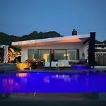 Marinhill - High Luxury Villa
