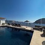 Unique House In Yalikavak With Private Beach