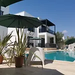 300M To Beach 2 Bedroom Garden Floor Flat With Pool - Yeni Duenya Bodrum A1