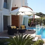 Villa Ruya