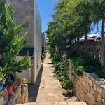Bardakci Residence