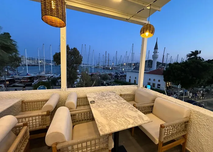 Tosunpasa Hookah Lounge Kafe Restroran Ve Turizm Otelcilik