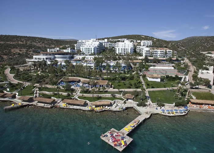 Bodrum Holiday Resort & Spa