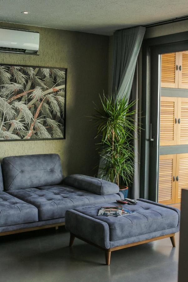 Apartment Surfer Caravan Gastro Pub Suites- Adults Only