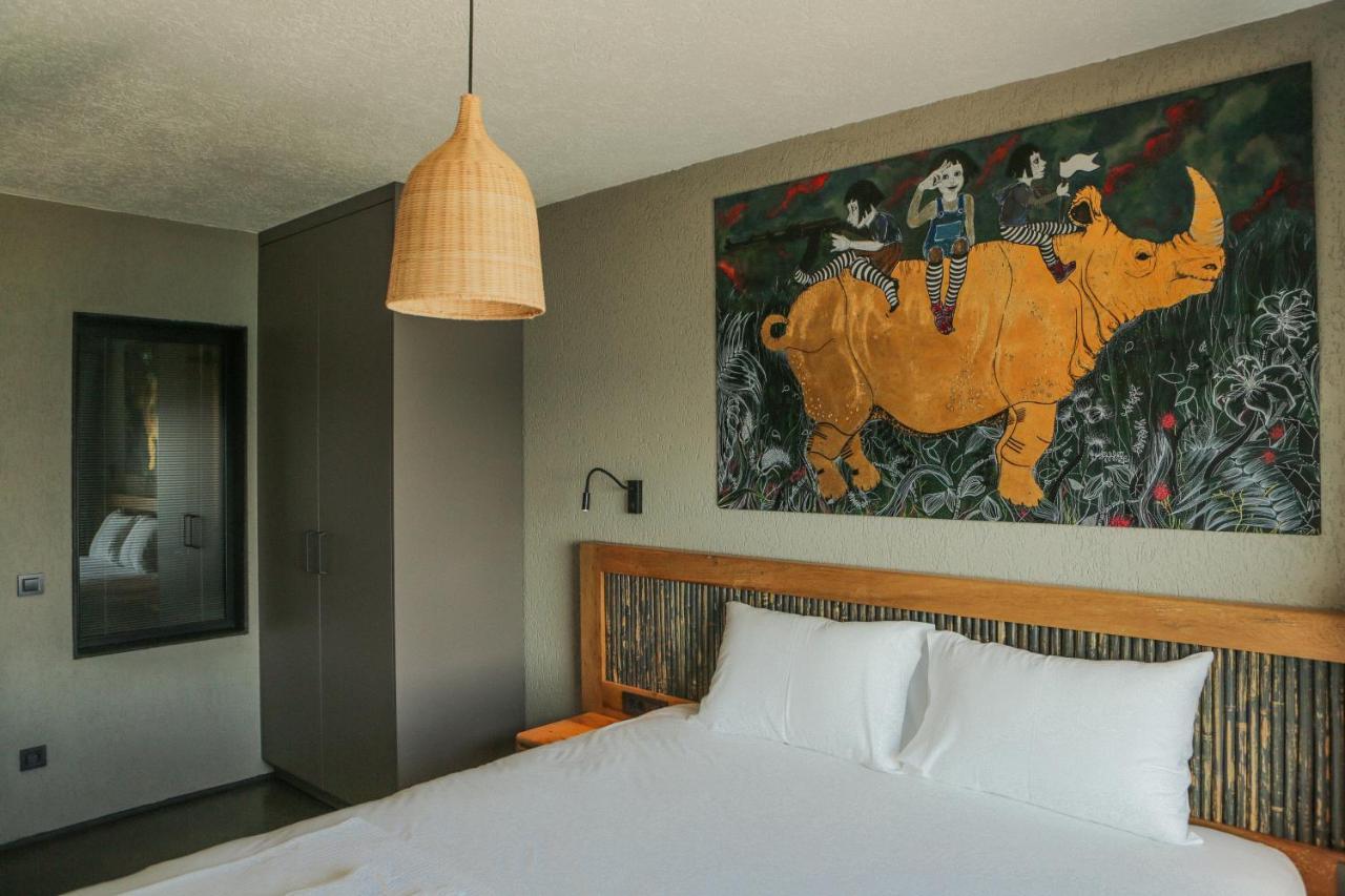 Surfer Caravan Gastro Pub Suites- Adults Only Apartamento *