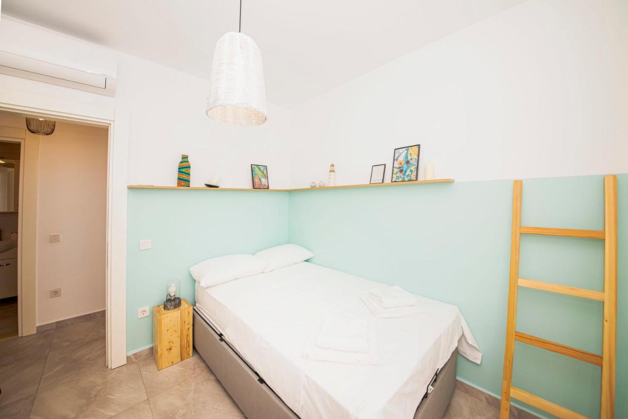 Amazing House With Balcony 1 Min Walking Distance To The In Ferienhaus