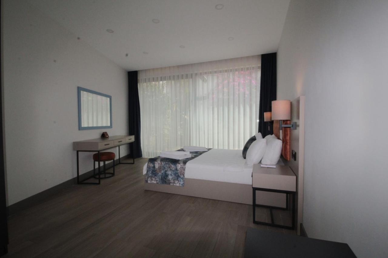 Ala Grand Resıdence Otel *
