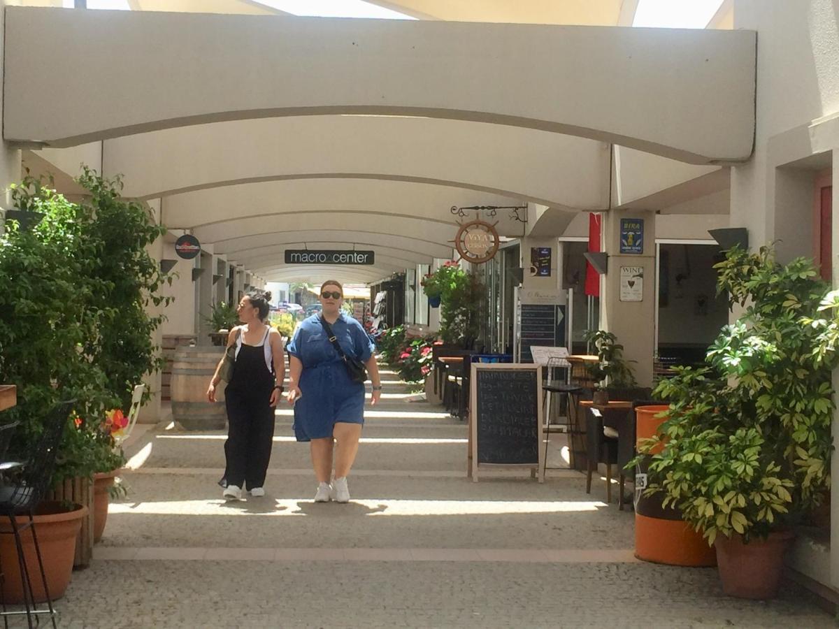 Bodrum-turgutreis Merkezde Plaja 50 Metre Uzaklikta 1 Ve 2 Numarali Daireler Apartment *