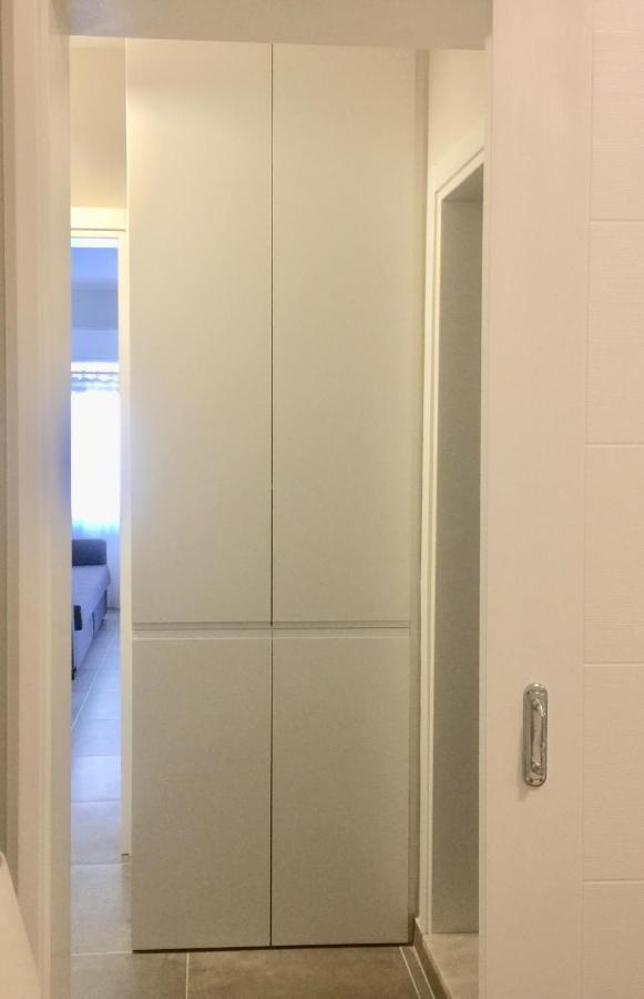 Bodrum-turgutreis Merkezde Plaja 50 Metre Uzaklikta 1 Ve 2 Numarali Daireler *