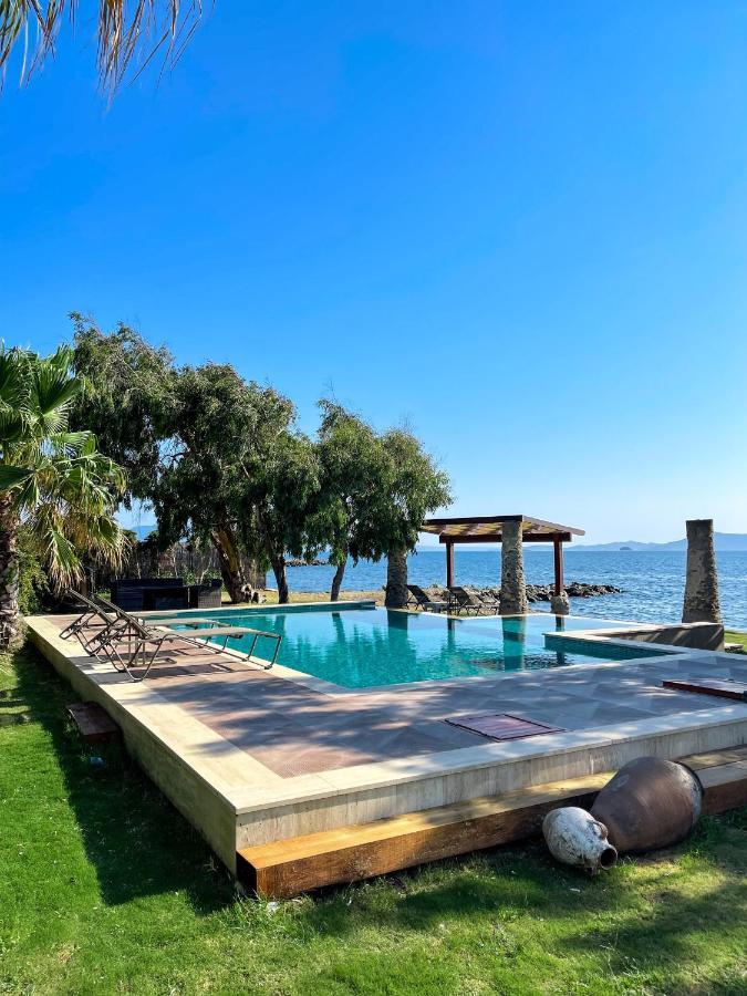 Villa Stone House