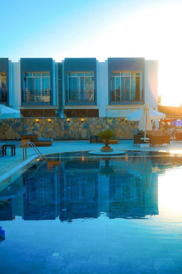 Marına Bay Otel *