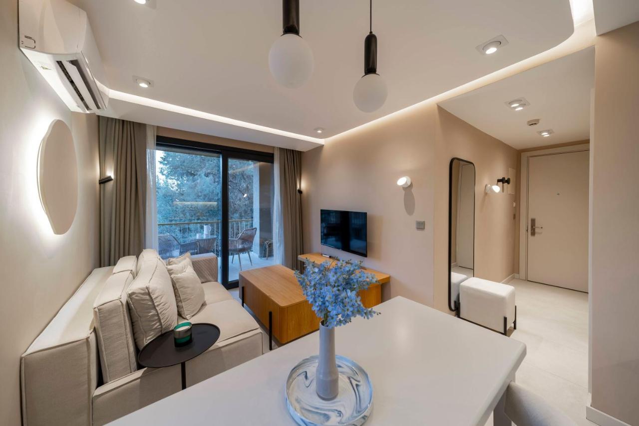Helis Premium Aparthotel *