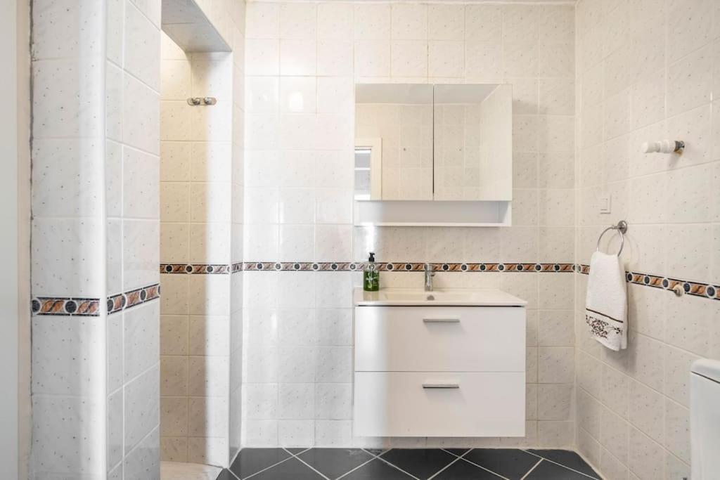 Burcu Residence, Magnificent Sea View, Cozy, Free Otopark, Free Wifi Apartment Bodrum