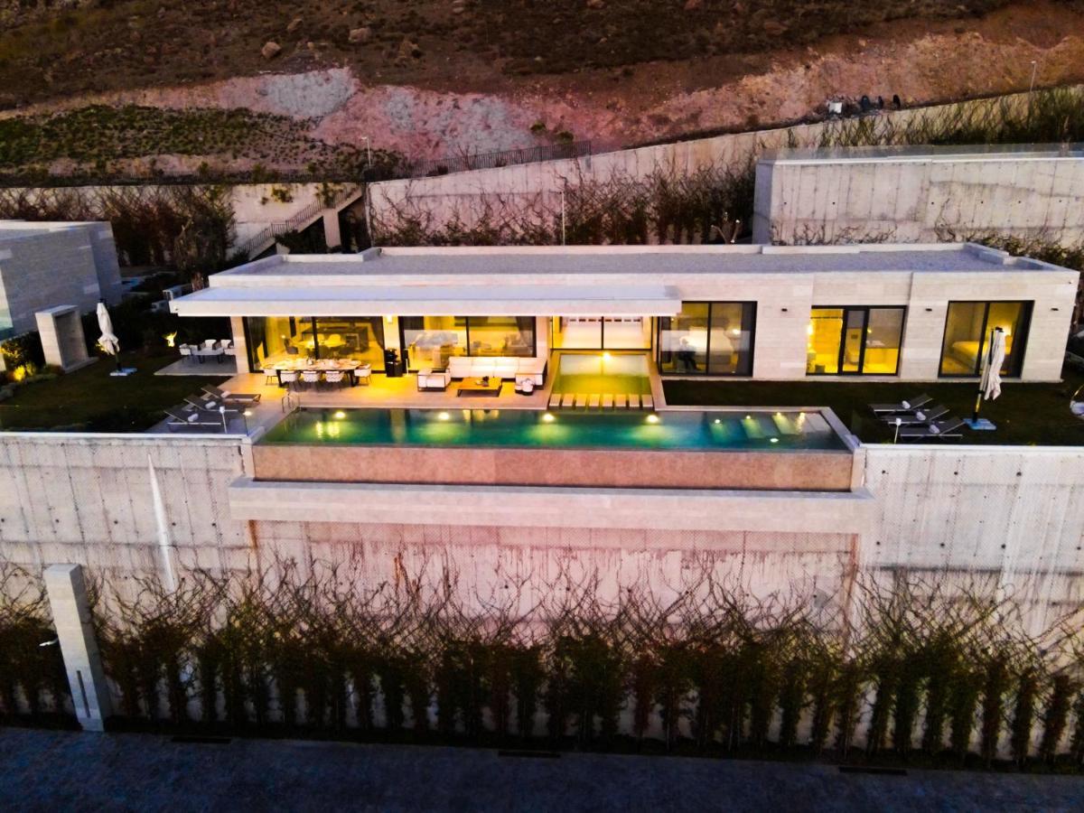 Villa Lamia