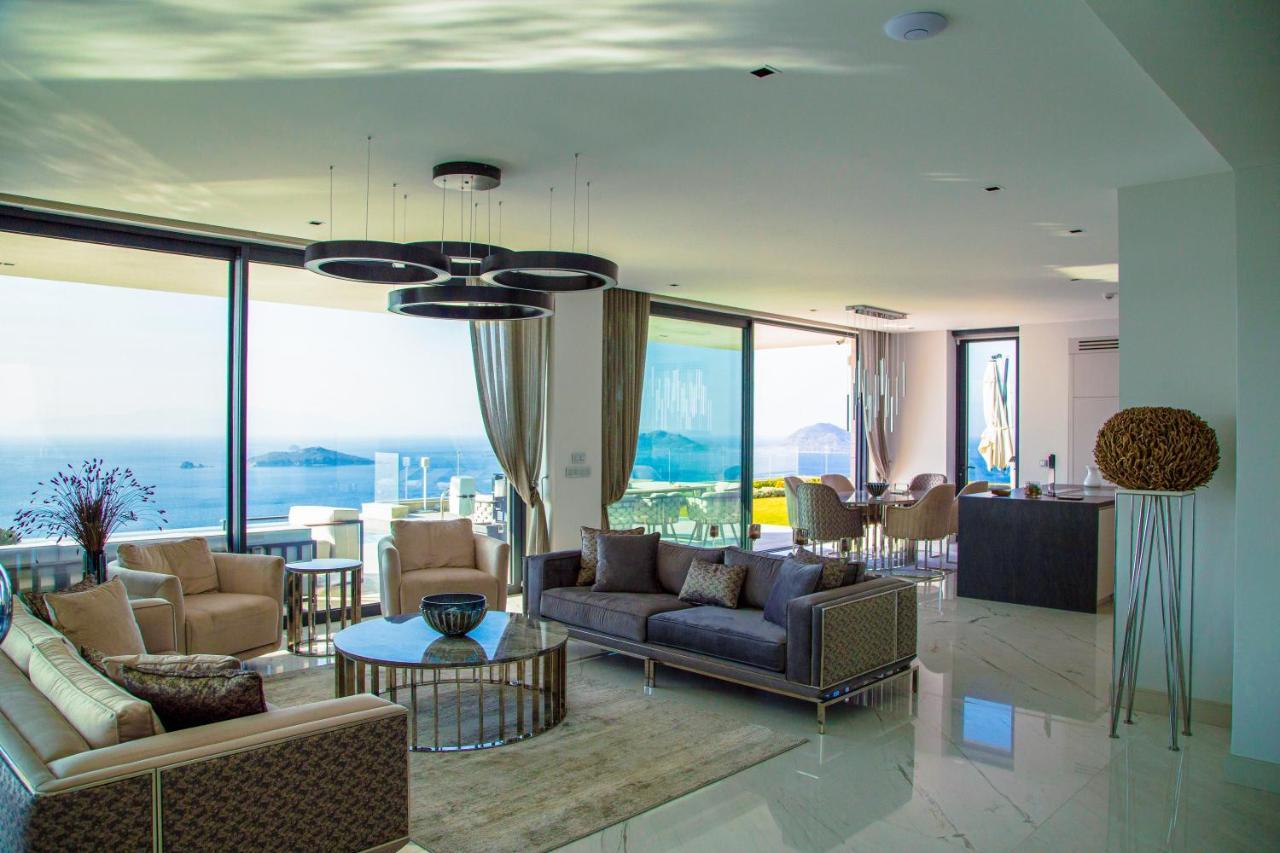Villa Lamia *