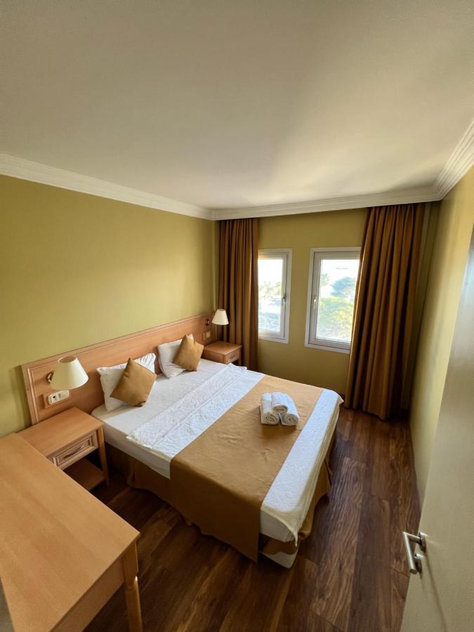 Exen By Weekend Otel 3*
