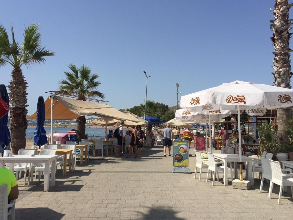 Bodrum-turgutreis Merkezde Plaja 50 Metre Uzaklikta 1 Ve 2 Numarali Daireler *