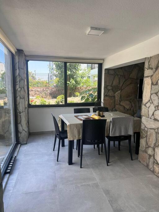 Gundogan Apartment *