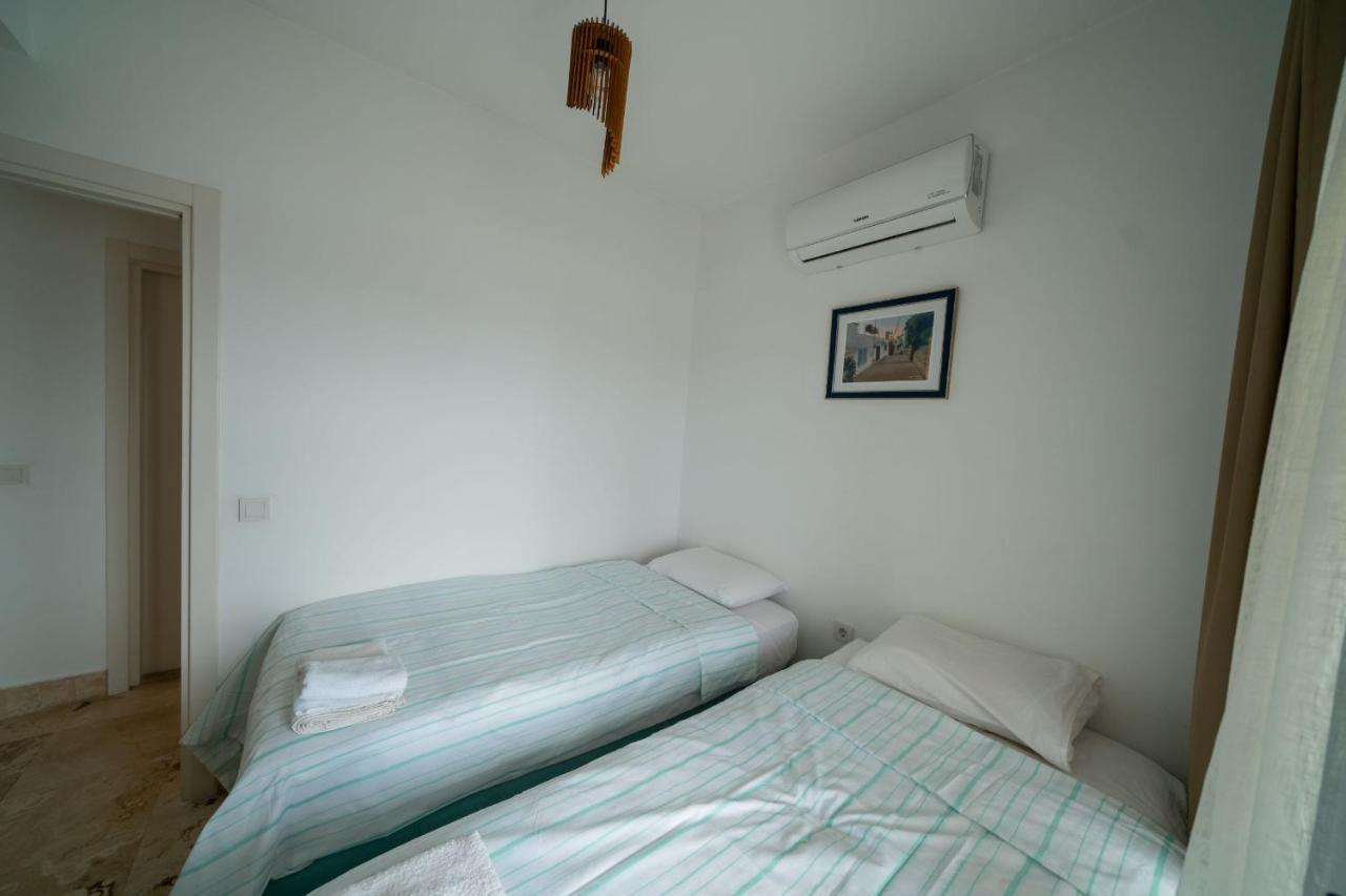 Ilya 1 Aparthotel