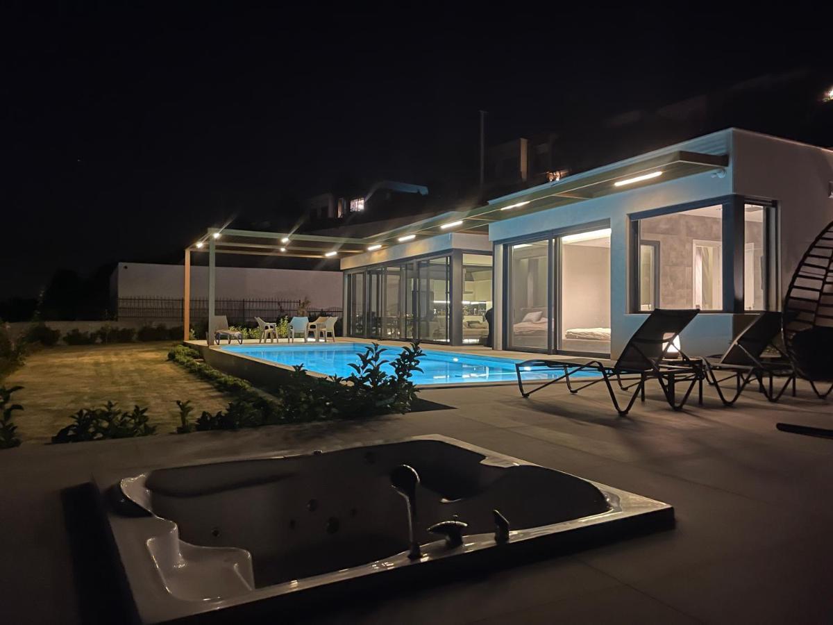 Yachthafen Villa *