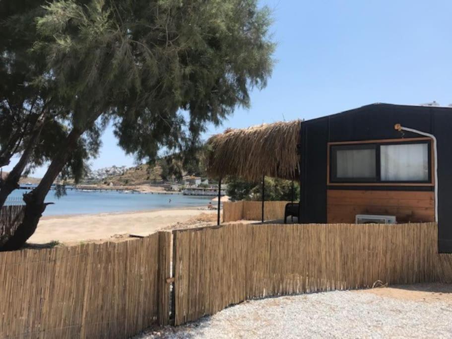 Tiny House By The Sea In Camel